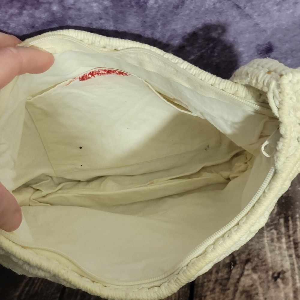 Macrame Handbag   - Picture 3 of 8